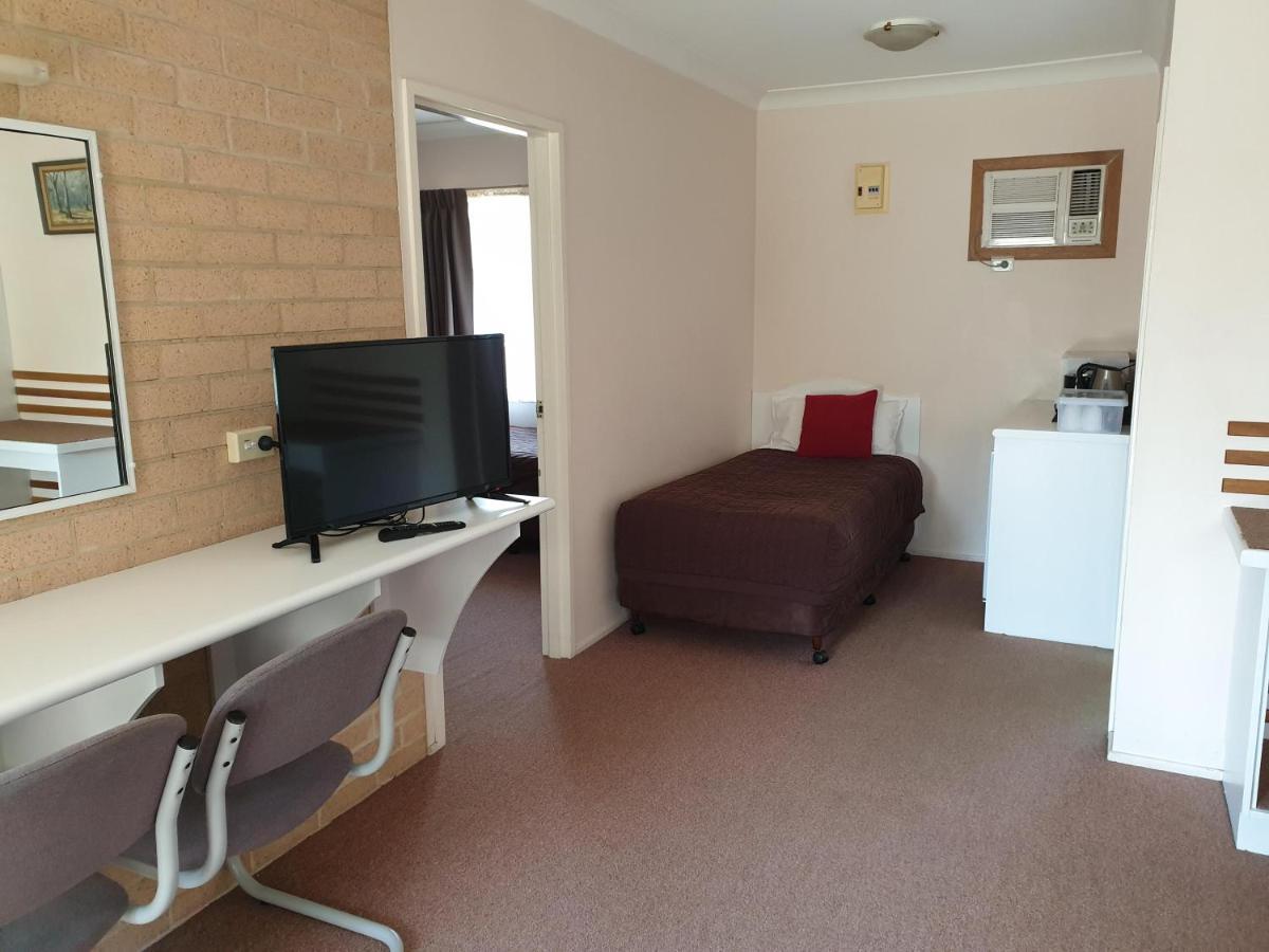 Blayney Central Motel Экстерьер фото