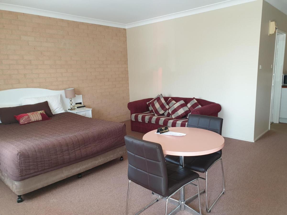 Blayney Central Motel Экстерьер фото